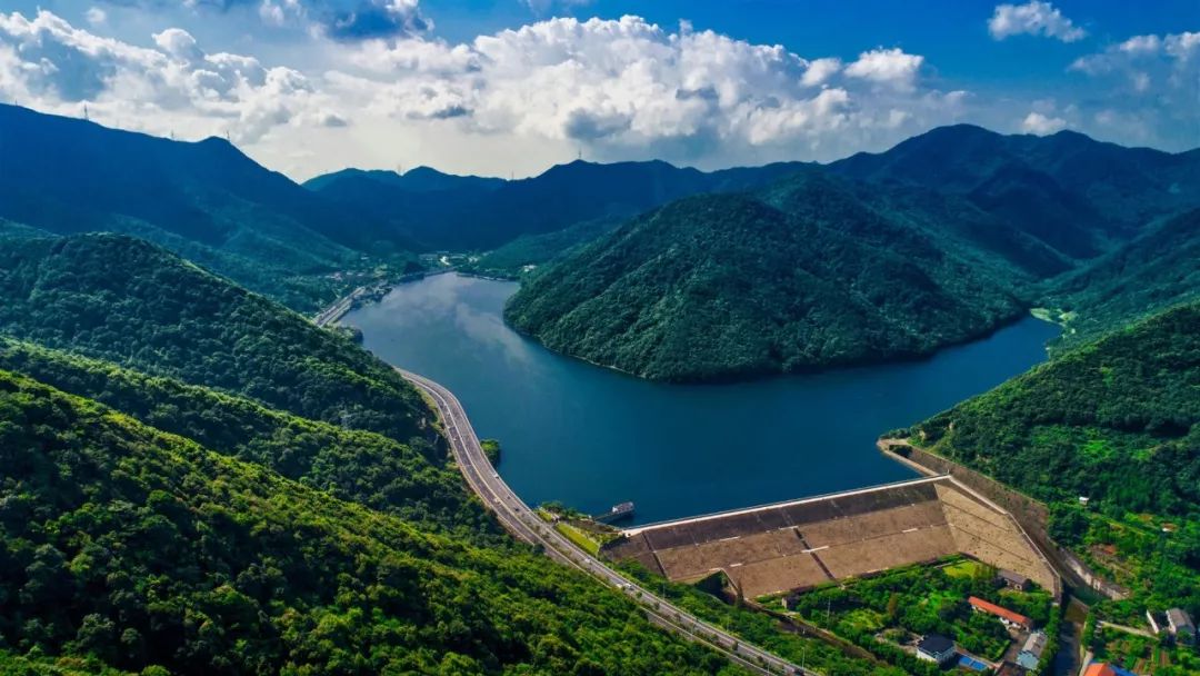 堅(jiān)決打好水河道監(jiān)控污染防治攻堅(jiān)戰(zhàn)，讓河道顏值Duang起來~